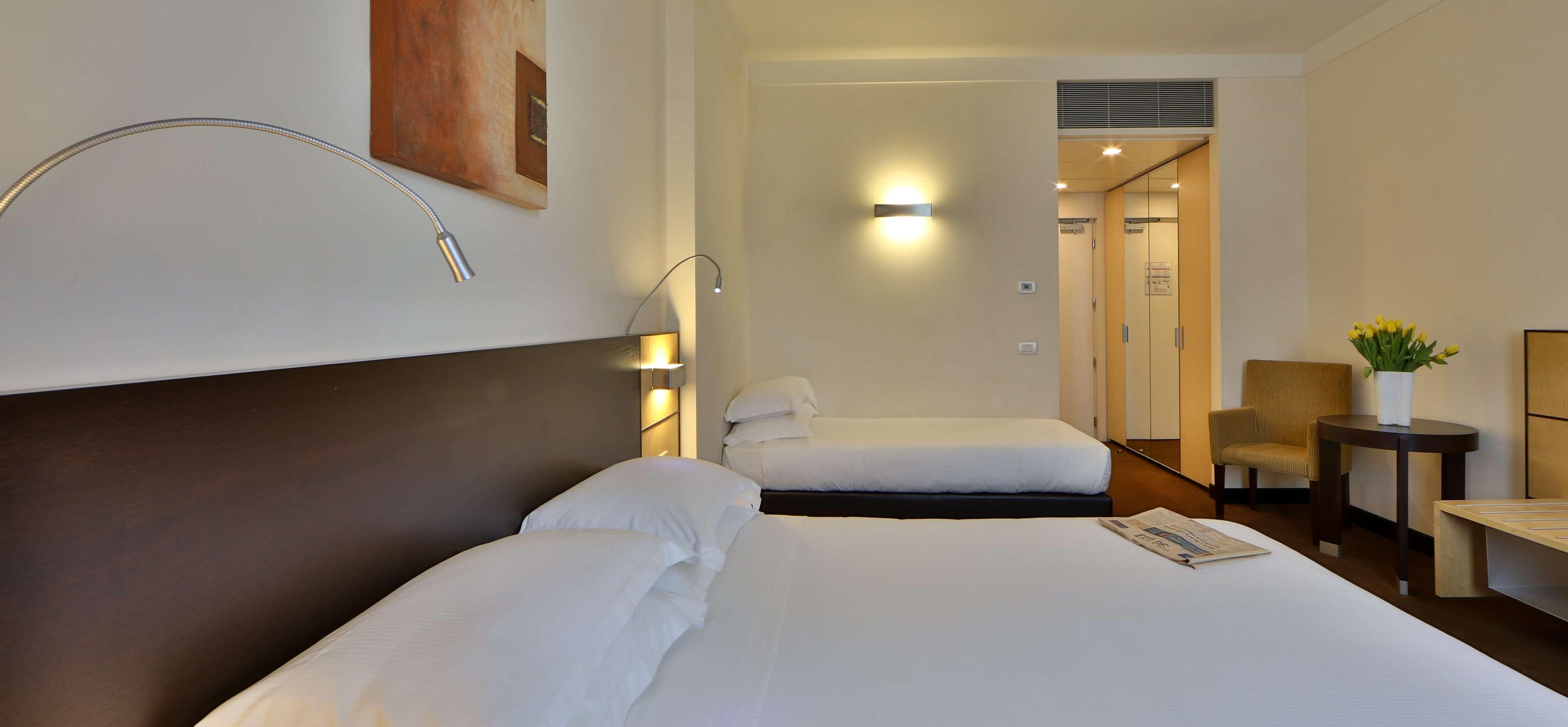 Best Western Plus Hotel Le Favaglie Cornaredo Ngoại thất bức ảnh
