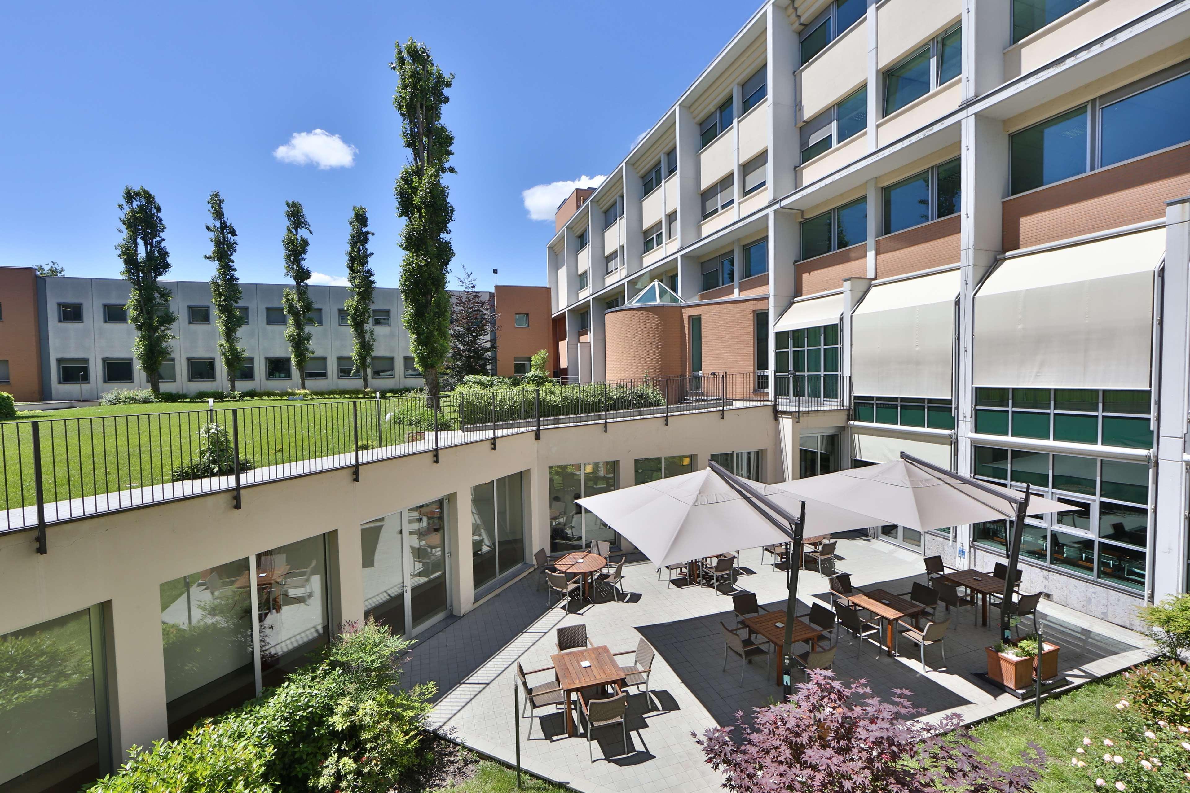 Best Western Plus Hotel Le Favaglie Cornaredo Ngoại thất bức ảnh