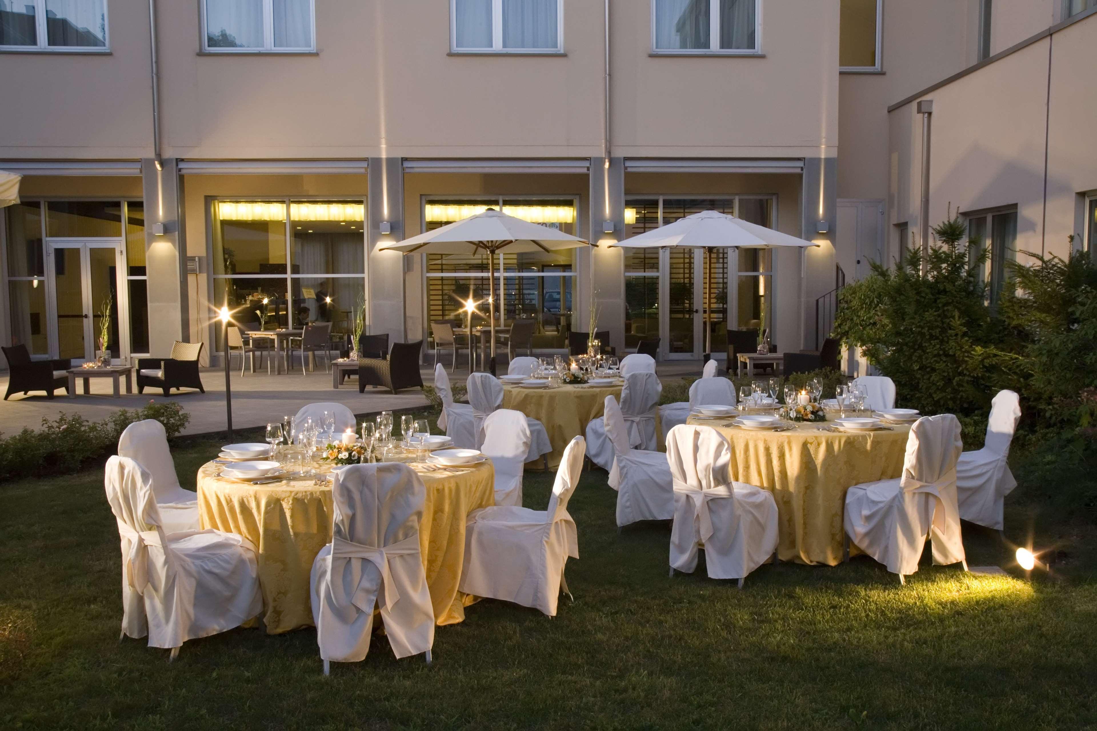 Best Western Plus Hotel Le Favaglie Cornaredo Ngoại thất bức ảnh