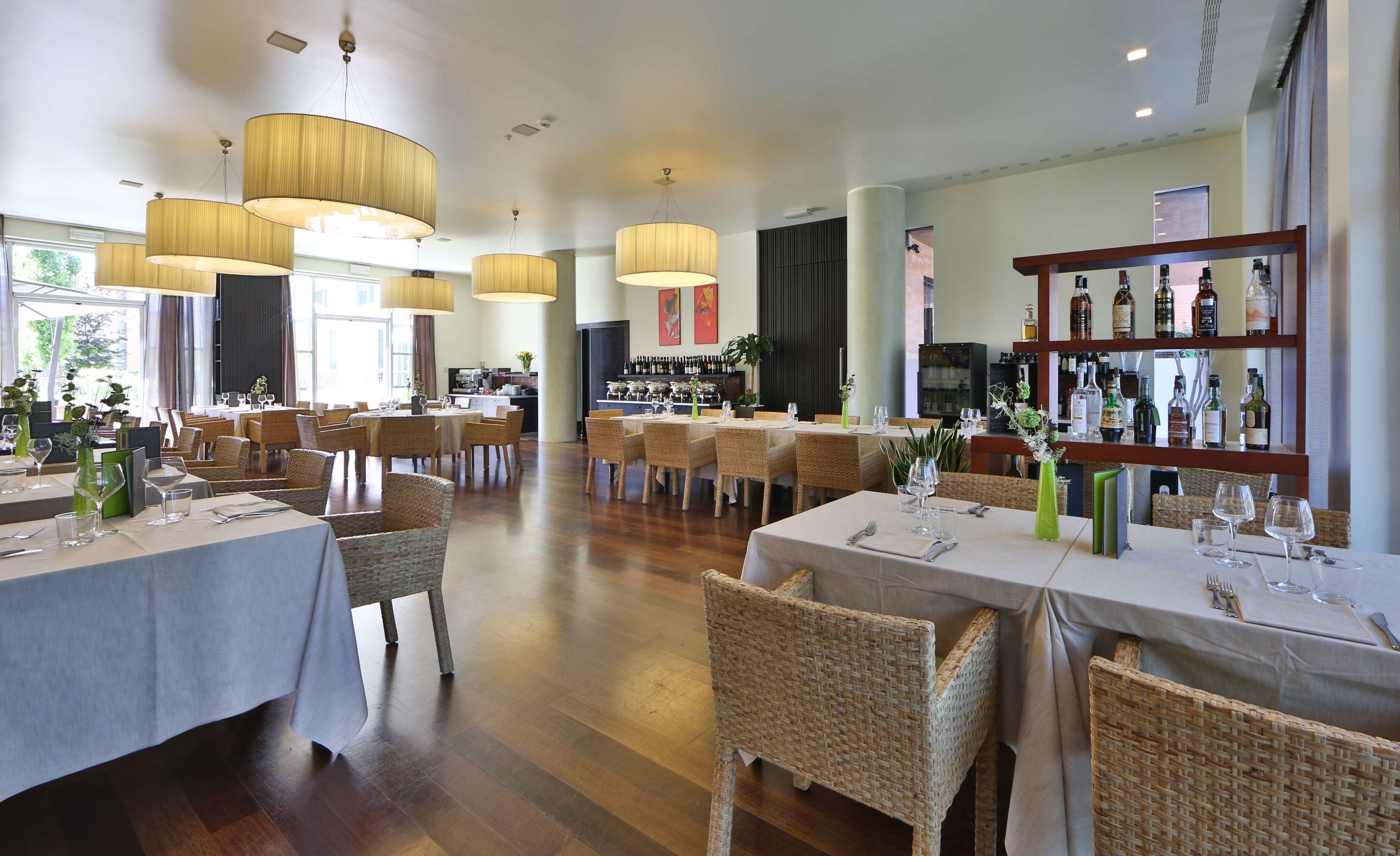 Best Western Plus Hotel Le Favaglie Cornaredo Ngoại thất bức ảnh