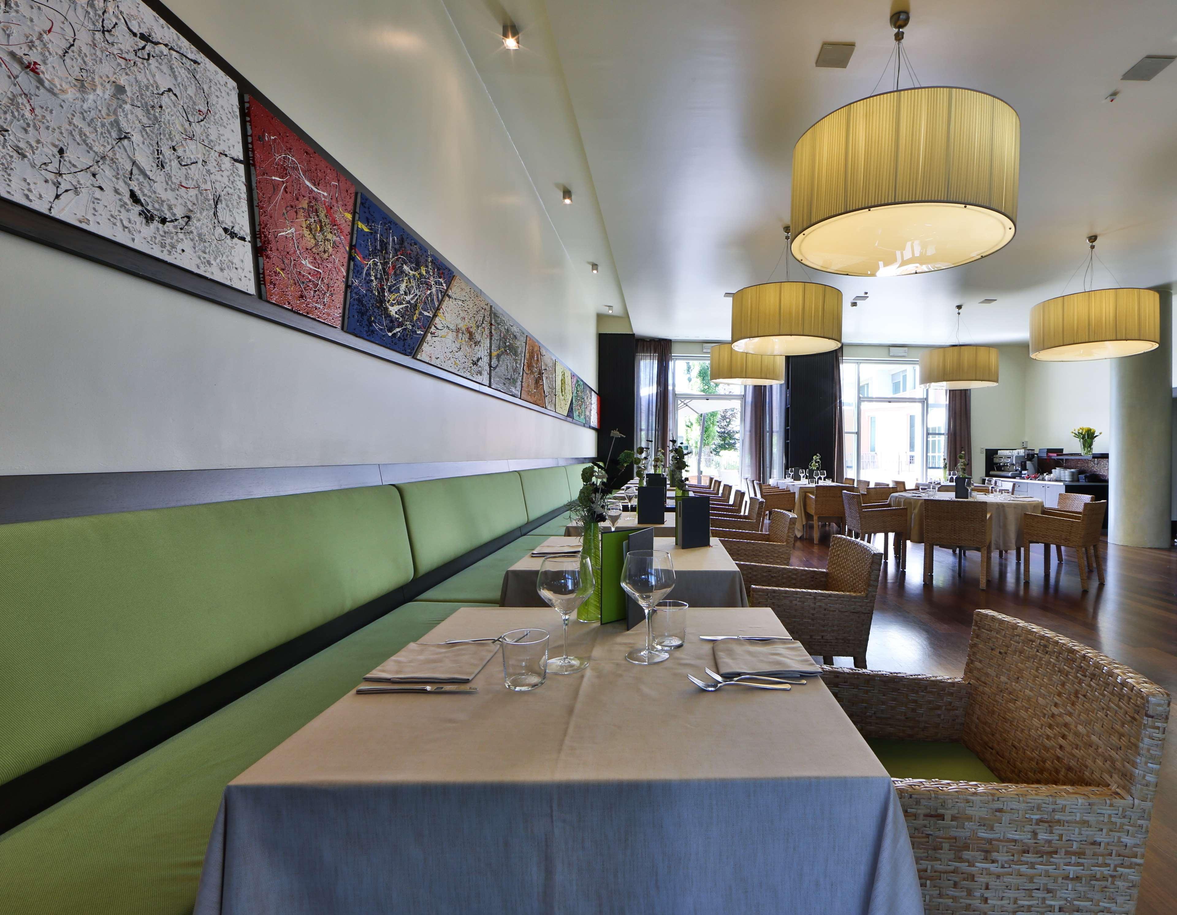 Best Western Plus Hotel Le Favaglie Cornaredo Ngoại thất bức ảnh